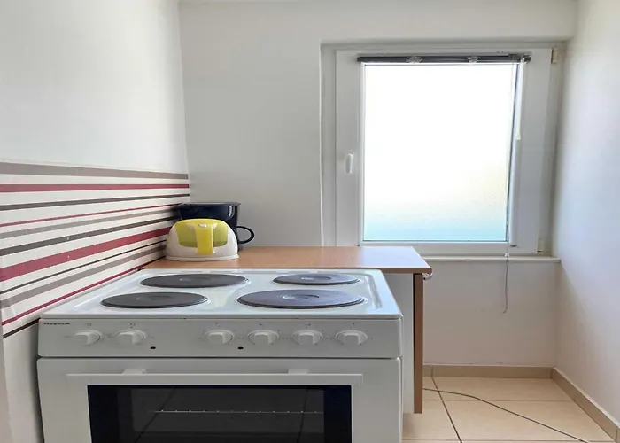 Tiho & Jelena - With Balcony And Sea View Fureal