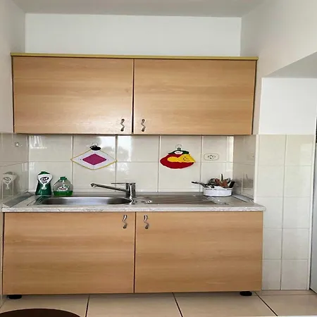 Tiho & Jelena - With Balcony And Sea View Fureal