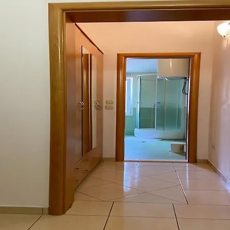 Tiho & Jelena - With Balcony And Sea View Fureal * Blace