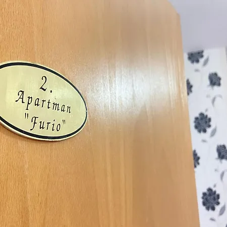 Lägenhet Tiho & Jelena - With Balcony And Sea View Fureal *